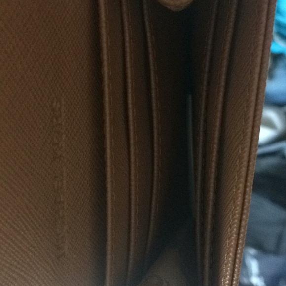 MICHAEL KORS CARD HOLDER with KEYCHAIN - Picture 7 of 8